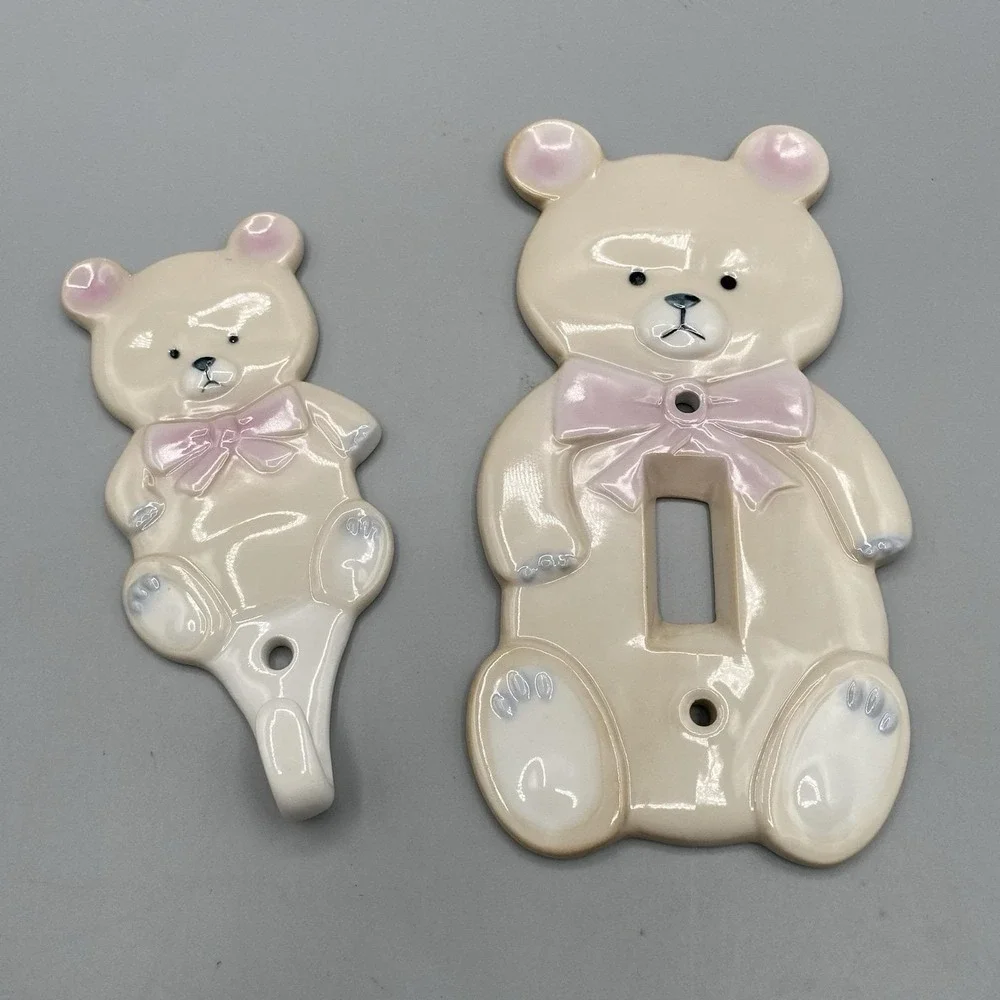 Vtg 80s Lillian Vernon‎ Teddy Bear Switch Plate Cover and Hook Nursery Decor